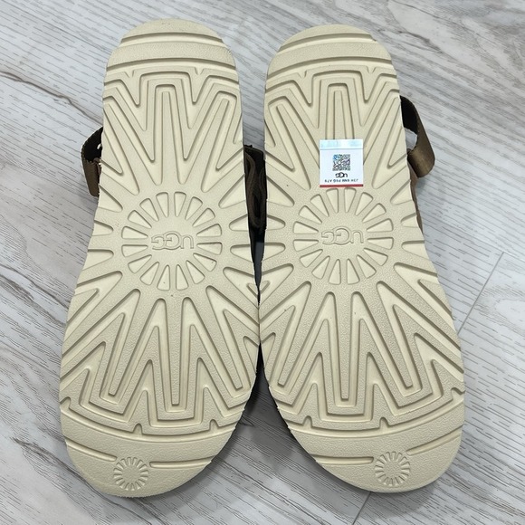 UGG® Women's Goldenstar Slip On Slingback Clogs, Chestnut New - Picture 14 of 16